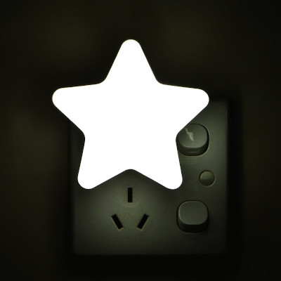 Noćno svjetlo zvijezda bijelo