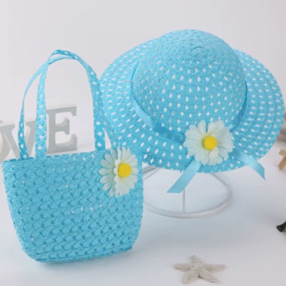 Dječji šešir + torbica 