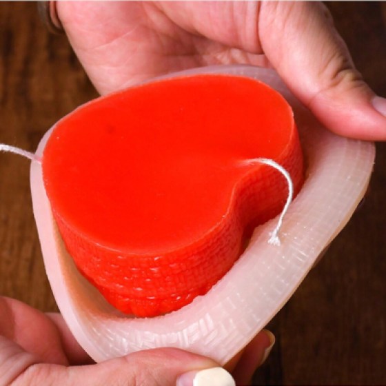 Silikonski kalup ruža u srcu